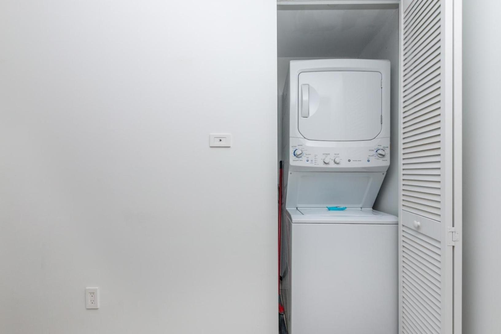 Modern One Bedroom Rental At Beach Walk Resort Miami 18Th Floor Hallandale Beach Exterior photo